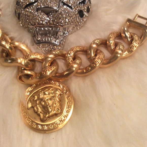 Versace necklace and bracelet Clearance